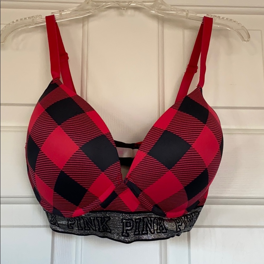 VS Pink wireless bra 32DDD
